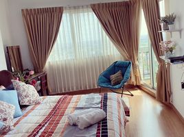 2 спален Кондо на продажу в Supalai Park Ekkamai-Thonglor, Bang Kapi