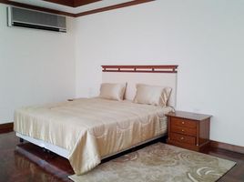 4 Schlafzimmer Appartement zu vermieten im Sriratana Mansion 2, Khlong Toei Nuea