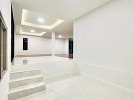 4 Bedroom House for sale in Air Force Institute Of Aviation Medicine, Sanam Bin, Anusawari