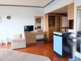 Studio Wohnung zu verkaufen im Chiang Mai Riverside Condominium, Nong Hoi