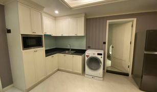 1 Bedroom Condo for sale in Si Lom, Bangkok Nusa State Tower Condominium