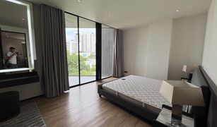 3 Bedrooms Condo for sale in Khlong Tan, Bangkok Raveevan Space