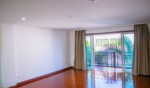 2 Bedrooms Condo for sale in Cha-Am, Phetchaburi The Beach Palace