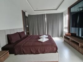 4 Schlafzimmer Haus zu verkaufen im Serenity Jomtien Villas, Nong Prue