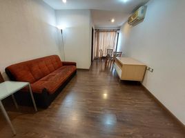 1 Bedroom Apartment for rent at Silom City Resort, Si Lom