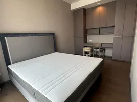 1 Schlafzimmer Wohnung zu verkaufen im The Diplomat Sathorn, Si Lom, Bang Rak