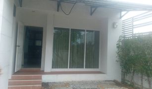 3 chambres Maison a vendre à Surasak, Pattaya Crystal Plus Village