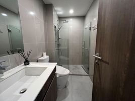 1 Bedroom Condo for rent at Ideo Mobi Asoke, Bang Kapi