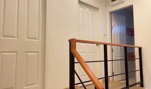 华欣 新垒发 La Vallee Town 3 3 卧室 屋 售 