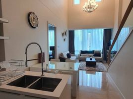 2 Bedroom Condo for rent at Sindhorn Residence , Lumphini