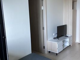 1 спален Кондо в аренду в Nue Noble Ratchada-Lat Phrao, Chantharakasem