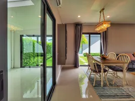 3 Bedroom Townhouse for sale at The Residence Hitech, Ban Len, Bang Pa-In