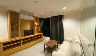 2 Bedrooms Condo for sale in Si Lom, Bangkok Sathorn House