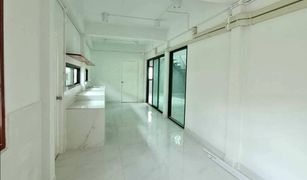 3 Bedrooms House for sale in Lat Phrao, Bangkok 