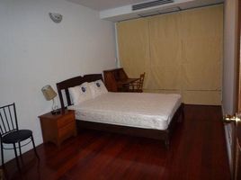 2 Schlafzimmer Wohnung zu vermieten im Baan Thanon Sarasin, Lumphini