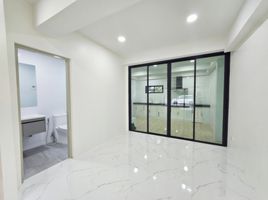 2 Bedroom House for sale in Khlong Kum, Bueng Kum, Khlong Kum