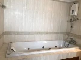 2 спален Кондо на продажу в Hillside Plaza & Condotel 4, Chang Phueak