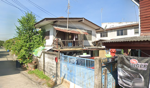 3 Bedrooms House for sale in Bang Chak, Bangkok 