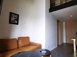 1 Schlafzimmer Appartement zu vermieten im The Lofts Silom, Si Lom