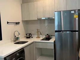 คอนโด 1 ห้องนอน ให้เช่า ในโครงการ ไลฟ์ อโศก, บางกะปิ