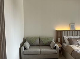 Studio Condo for rent at Life One Wireless, Lumphini, Pathum Wan