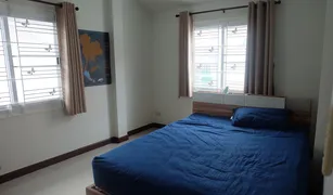 Дом, 3 спальни на продажу в Wichit, Пхукет Phanason Villa (Borae)