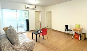 2 Bedrooms Penthouse for sale in Bang Kraso, Nonthaburi Supalai City Resort Phranangklao Station-Chao Phraya