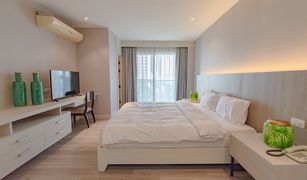 曼谷 Khlong Tan Nuea UN Residence 2 卧室 公寓 售 