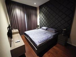 2 спален Кондо на продажу в The Diplomat 39, Khlong Tan Nuea