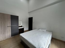 5 Schlafzimmer Villa zu vermieten in Makro Hangdong, Mae Hia, Mae Hia