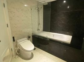 1 Bedroom Apartment for rent at Nusa State Tower Condominium, Si Lom