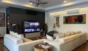 3 Bedrooms Villa for sale in Rawai, Phuket 