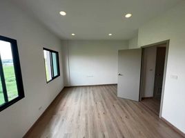 4 Schlafzimmer Reihenhaus zu vermieten im Premium Place Phaholyothin-Ramintra, Tha Raeng