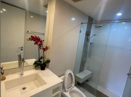 Studio Condo for rent at Collezio Sathorn-Pipat, Si Lom