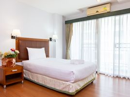 3 спален Квартира в аренду в Lasalle Suites & Spa Hotel, Bang Na, Банг На