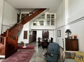 4 Schlafzimmer Reihenhaus zu vermieten in Bangkok, Thung Mahamek, Sathon, Bangkok