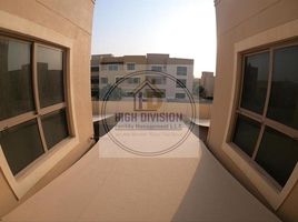 4 Bedroom Townhouse for sale at Al Raha Gardens, Khalifa City A, Khalifa City