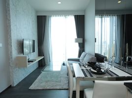 1 Schlafzimmer Appartement zu vermieten im Edge Sukhumvit 23, Khlong Toei Nuea