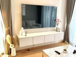 1 Bedroom Condo for rent at 28 Chidlom, Lumphini
