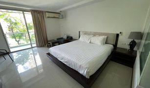 Studio Apartment for sale in Khlong Tan Nuea, Bangkok Nice Residence