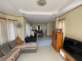 3 Schlafzimmer Haus zu verkaufen im Mu Ban Thong Phatchara, Lam Ta Sao