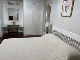 2 Schlafzimmer Wohnung zu vermieten im Mukda Mansion, Khlong Tan Nuea