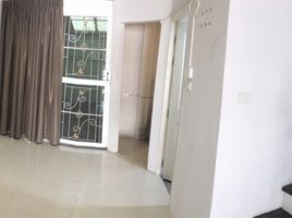 3 Bedroom Townhouse for sale at Baan Thammachad Phetkasem 114, Nong Khang Phlu