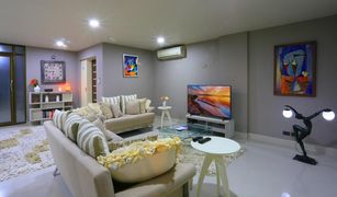 9 Bedrooms Townhouse for sale in Nong Prue, Pattaya 