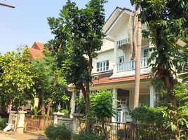 3 Schlafzimmer Haus zu verkaufen im Vararom Prachauthit 98 , Thung Khru, Thung Khru