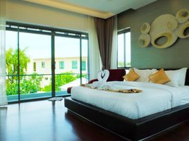 3 Schlafzimmer Villa zu vermieten im Chalong Miracle Lakeview, Chalong