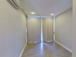 2 Bedroom Condo for sale at The Room Sathorn-TanonPun, Si Lom