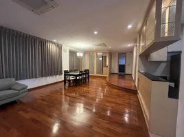 3 Bedroom Condo for rent at Acadamia Grand Tower, Khlong Tan Nuea