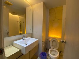 1 Bedroom Condo for sale at Atlantis Condo Resort, Nong Prue