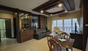 芭提雅 农保诚 The Whitehouse Condotel 1 卧室 公寓 售 